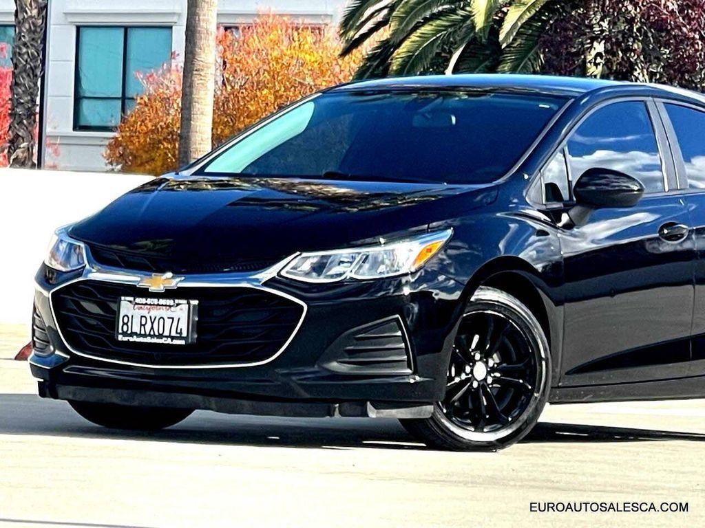 used 2019 Chevrolet Cruze car, priced at $8,880
