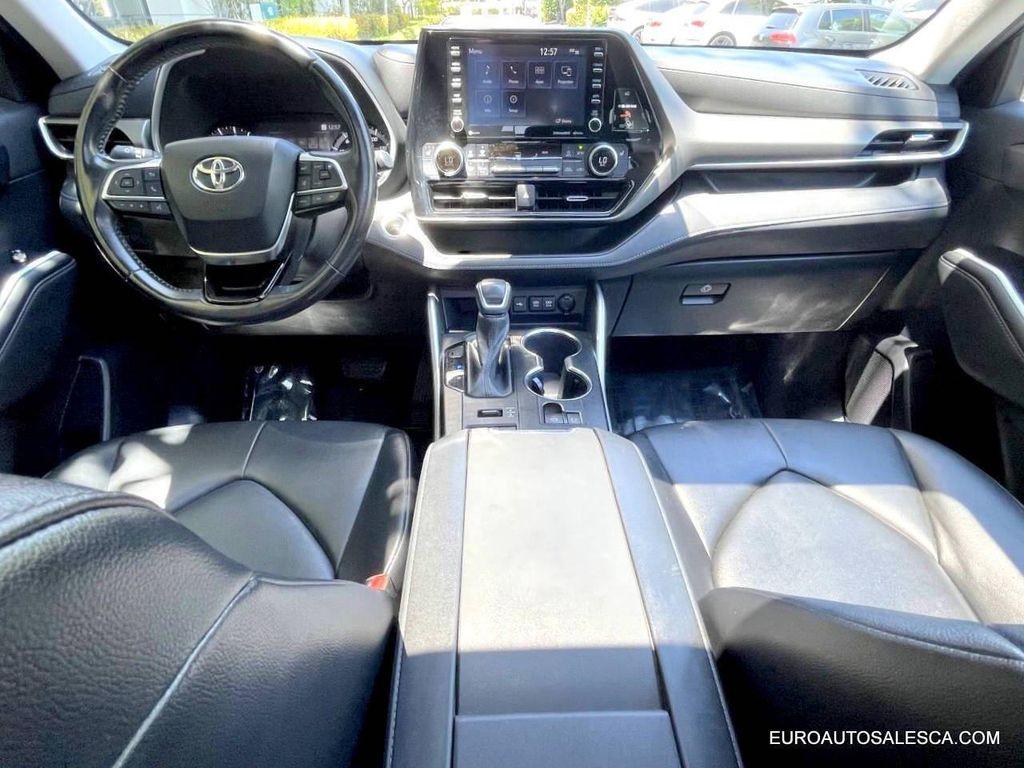 used 2021 Toyota Highlander car, priced at $27,500