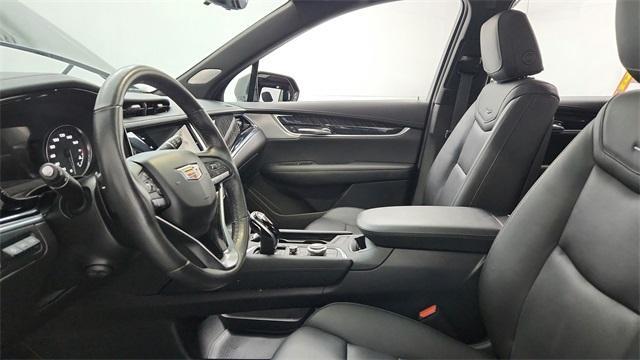 used 2022 Cadillac XT6 car, priced at $37,995