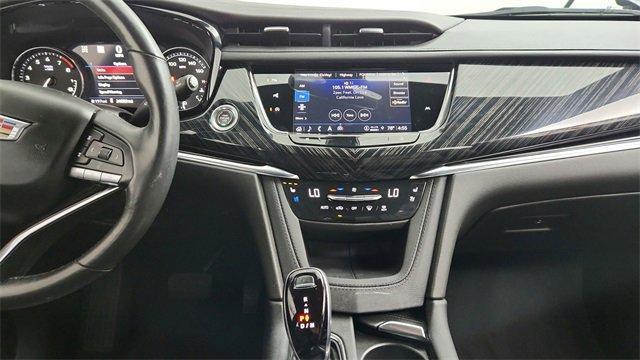 used 2022 Cadillac XT6 car, priced at $37,595