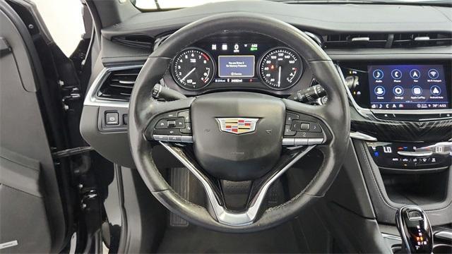used 2022 Cadillac XT6 car, priced at $37,995