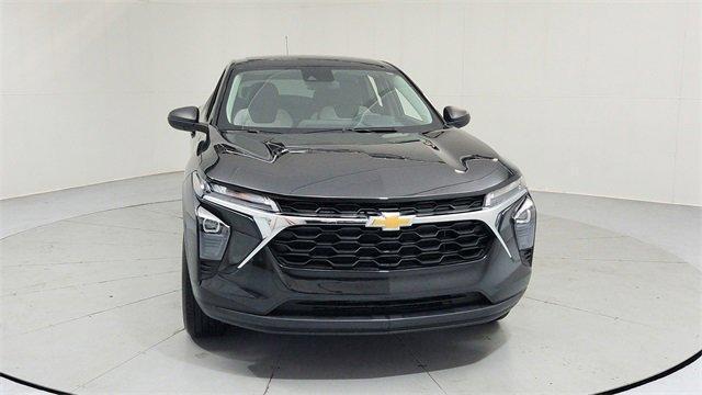 used 2024 Chevrolet Trax car, priced at $19,895