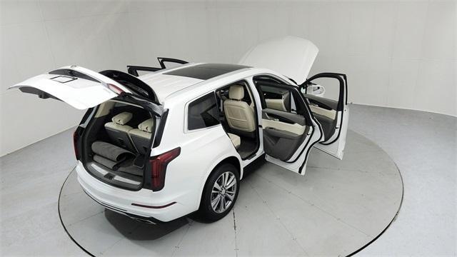 used 2020 Cadillac XT6 car, priced at $31,595