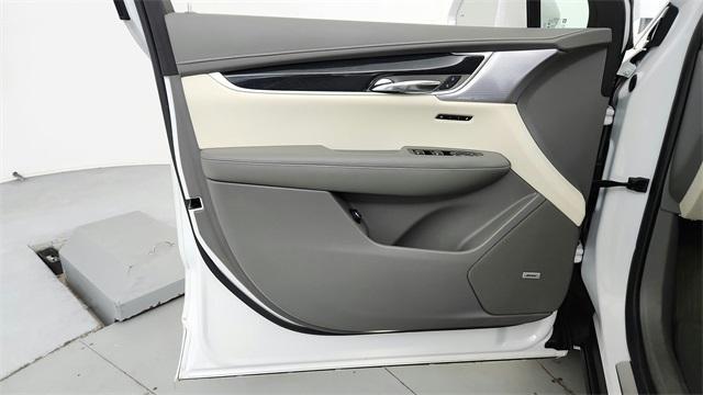 used 2020 Cadillac XT6 car, priced at $31,595