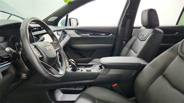 used 2024 Cadillac XT6 car, priced at $46,495