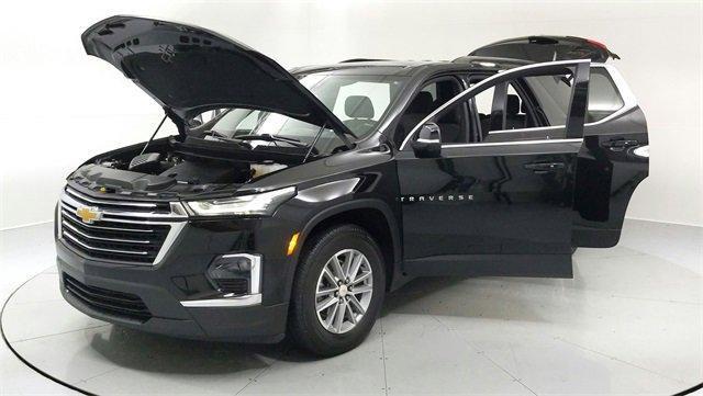 used 2022 Chevrolet Traverse car, priced at $31,195
