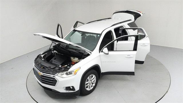 used 2021 Chevrolet Traverse car, priced at $26,095