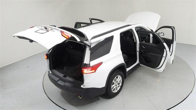 used 2021 Chevrolet Traverse car, priced at $26,095