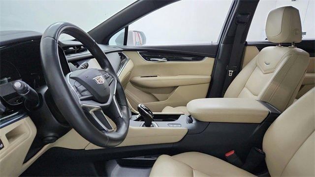 used 2018 Cadillac XT5 car, priced at $14,895