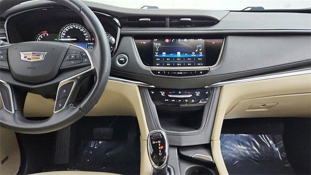 used 2018 Cadillac XT5 car, priced at $14,895