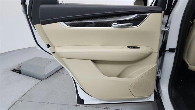 used 2018 Cadillac XT5 car, priced at $14,895