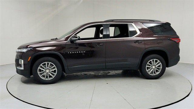 used 2022 Chevrolet Traverse car, priced at $28,495