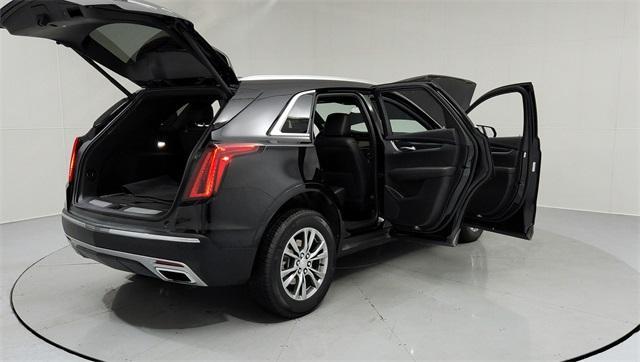 used 2023 Cadillac XT5 car, priced at $30,395