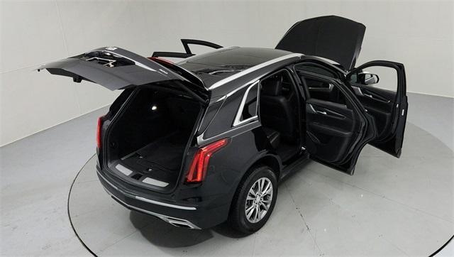 used 2023 Cadillac XT5 car, priced at $30,395