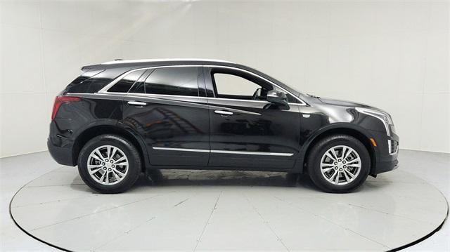 used 2022 Cadillac XT5 car, priced at $32,295
