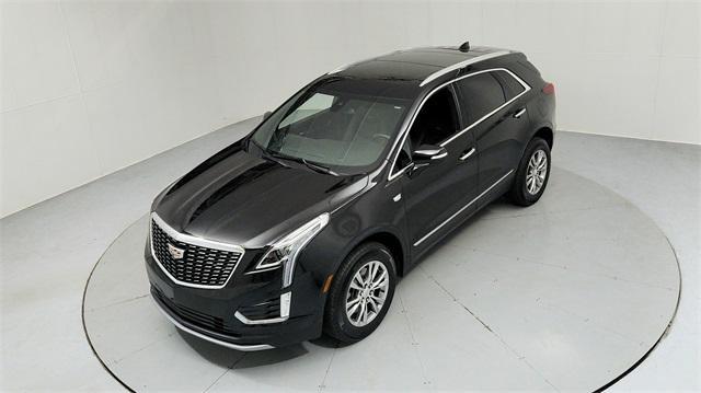 used 2022 Cadillac XT5 car, priced at $32,295