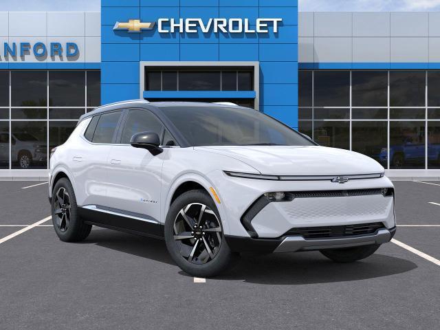 new 2025 Chevrolet Equinox EV car, priced at $42,004