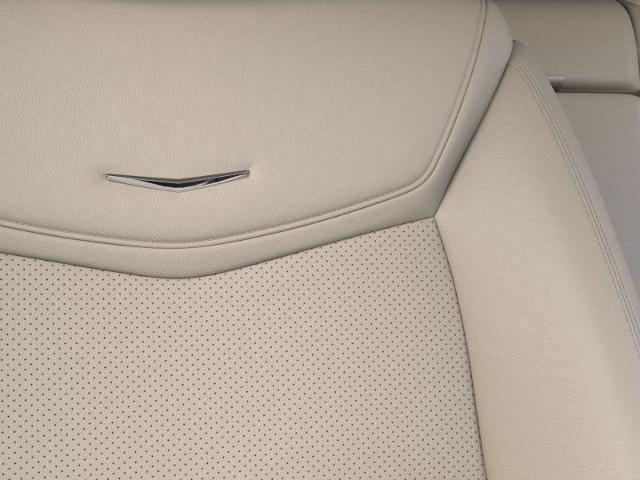 new 2025 Cadillac XT5 car