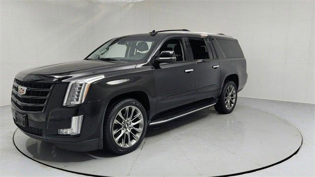 used 2020 Cadillac Escalade ESV car, priced at $33,995