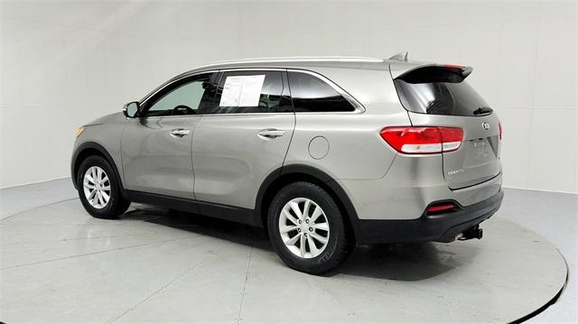 used 2018 Kia Sorento car, priced at $15,395