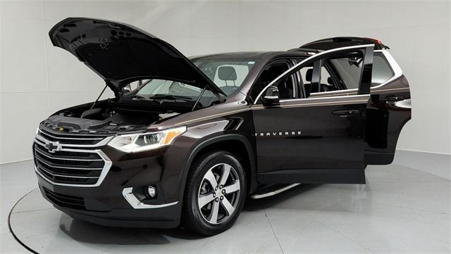 used 2020 Chevrolet Traverse car, priced at $26,595