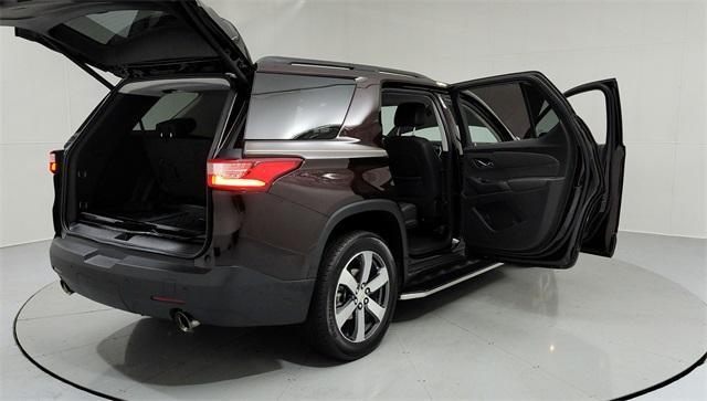 used 2020 Chevrolet Traverse car, priced at $26,595