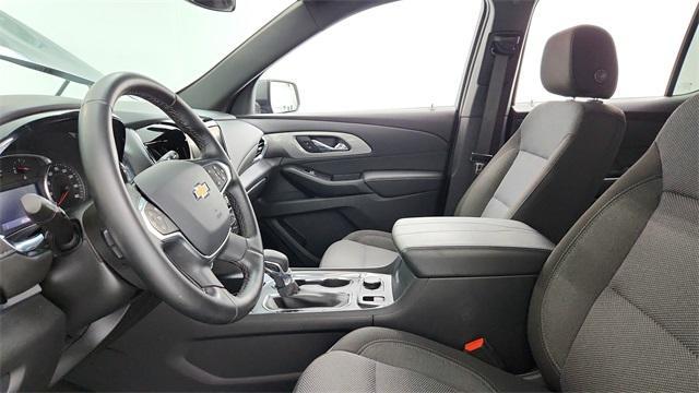 used 2023 Chevrolet Traverse car, priced at $32,995