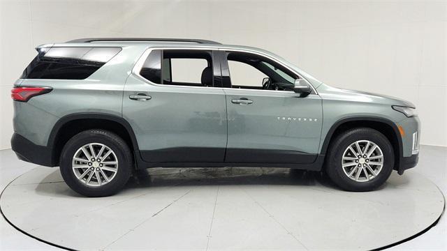 used 2023 Chevrolet Traverse car, priced at $32,995
