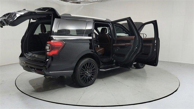 used 2023 Ford Expedition car, priced at $44,095