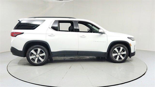 used 2023 Chevrolet Traverse car, priced at $30,995