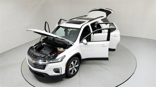 used 2023 Chevrolet Traverse car, priced at $30,995