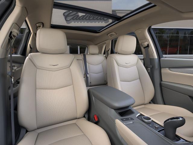 new 2025 Cadillac XT5 car, priced at $49,662