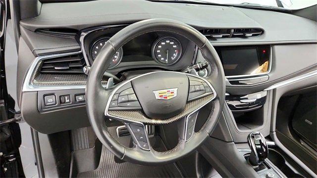 used 2023 Cadillac XT5 car, priced at $36,895