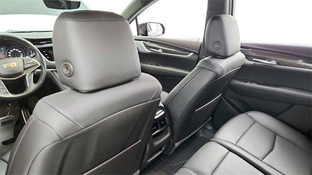used 2023 Cadillac XT5 car, priced at $36,895