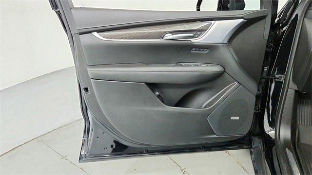 used 2023 Cadillac XT5 car, priced at $36,895