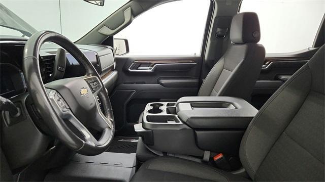 used 2022 Chevrolet Silverado 1500 car, priced at $37,295