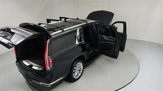 used 2021 Cadillac Escalade ESV car, priced at $64,995