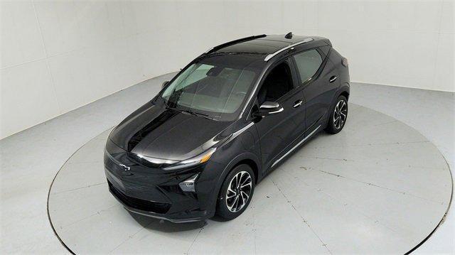 used 2023 Chevrolet Bolt EUV car, priced at $21,495