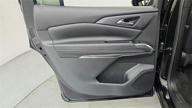 used 2024 Chevrolet Traverse car, priced at $43,995