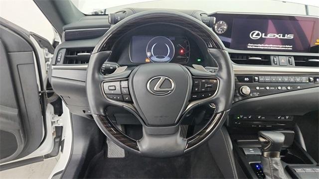 used 2021 Lexus ES 250 car, priced at $29,395