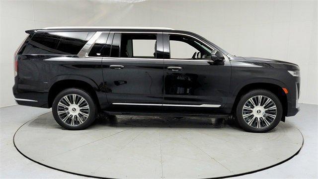 used 2022 Cadillac Escalade ESV car, priced at $66,195