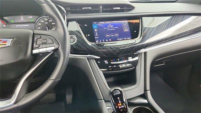 used 2022 Cadillac XT6 car, priced at $37,495