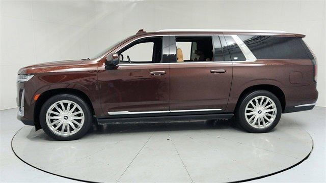 used 2022 Cadillac Escalade ESV car, priced at $57,995