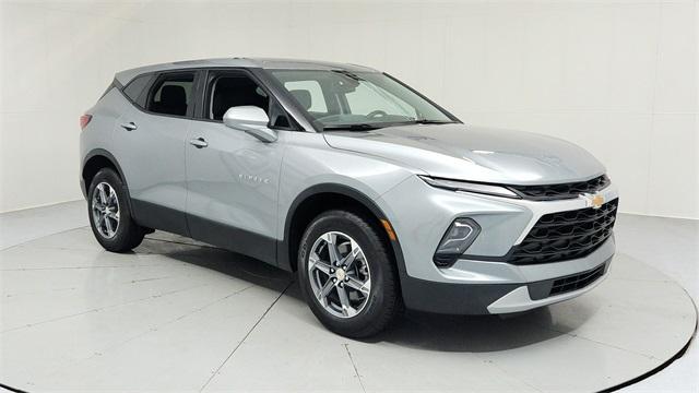 used 2025 Chevrolet Blazer car, priced at $35,349