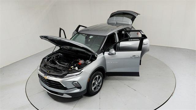 used 2025 Chevrolet Blazer car, priced at $35,349
