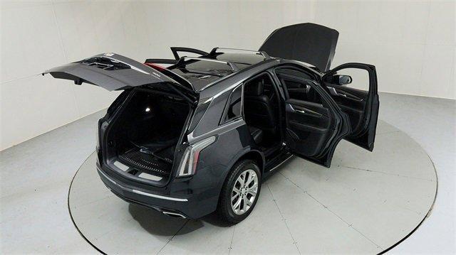 used 2020 Cadillac XT5 car, priced at $23,395