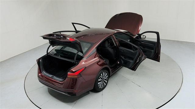 used 2023 Nissan Altima car, priced at $20,395