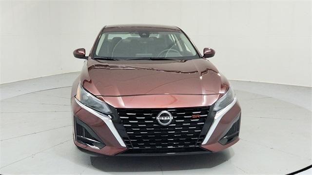 used 2023 Nissan Altima car, priced at $20,395