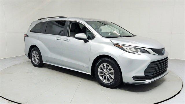 used 2021 Toyota Sienna car, priced at $34,195