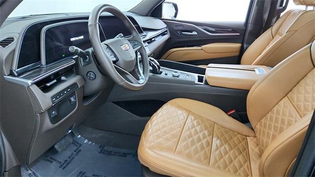 used 2023 Cadillac Escalade car, priced at $72,995